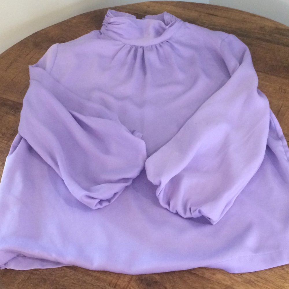 Women's XS Lavender Top